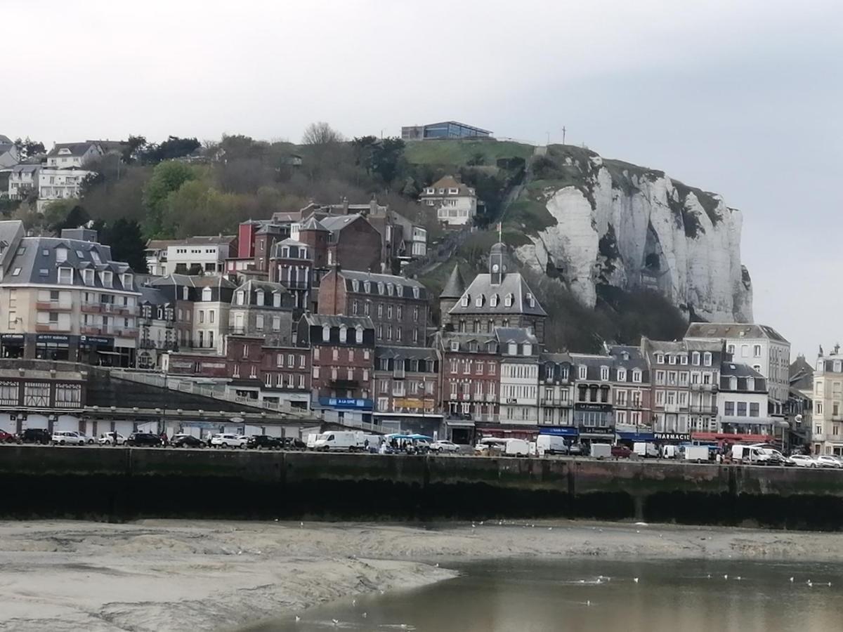 Entre Mer Et Foret Le Treport Exterior photo